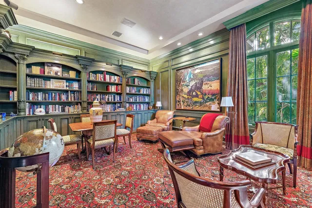 Frenchman's Creek Residence photo 10