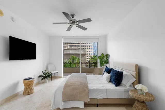 CityPlace South Tower Unit 509 photo 8