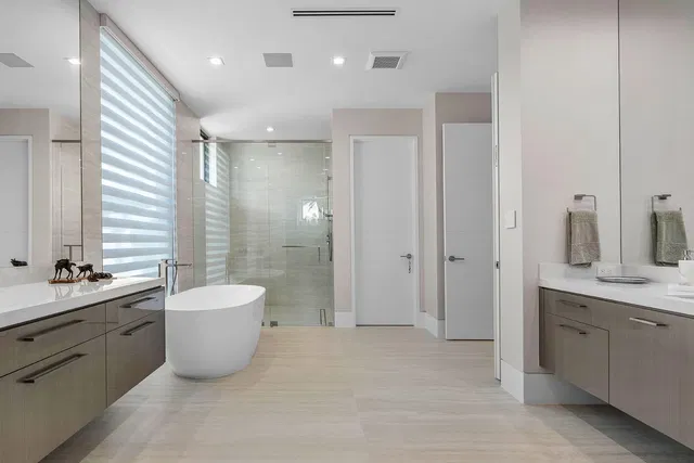 Residence photo 62