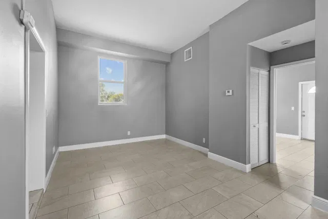 Residence photo 13