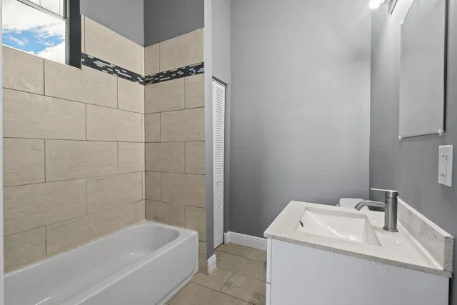 Residence photo 14