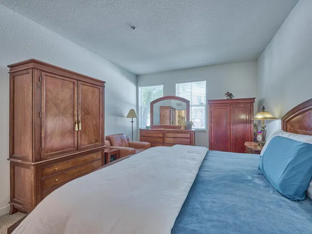  Residence photo 10