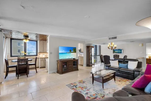 Eastpointe Singer Island Unit 5 B photo 2