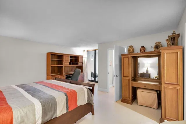 Eastpointe Singer Island Unit 5 B photo 17