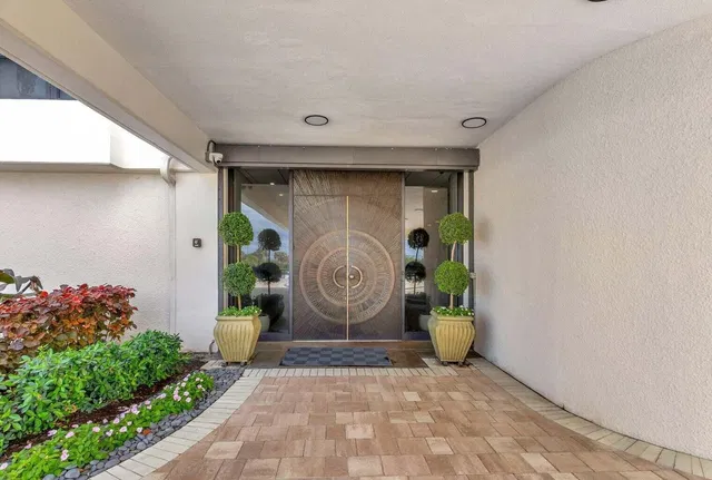 Eastpointe Singer Island Unit 5 B photo 27