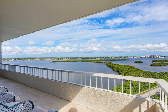 Water Glades Unit 20 C photo 38