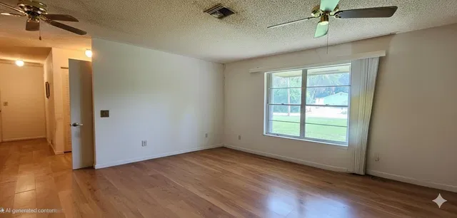 Residence photo 6
