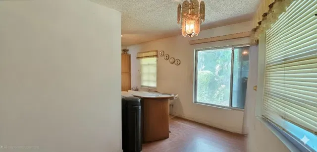 Residence photo 8