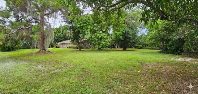 Residence photo 11