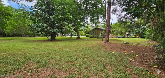 Residence photo 12