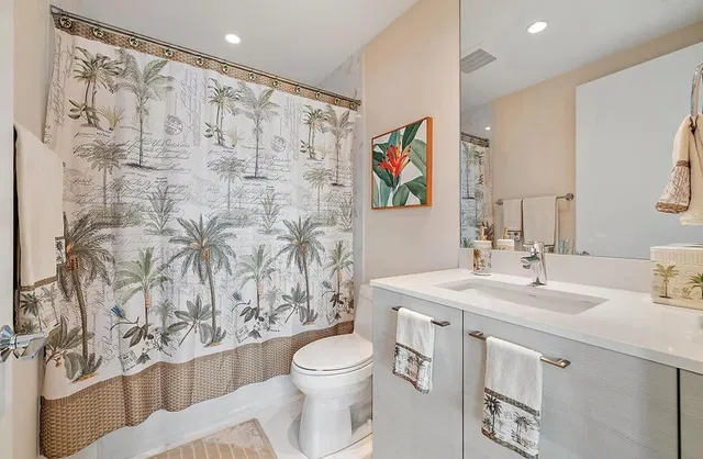 Water Club North Palm Beach Unit 1004 photo 25
