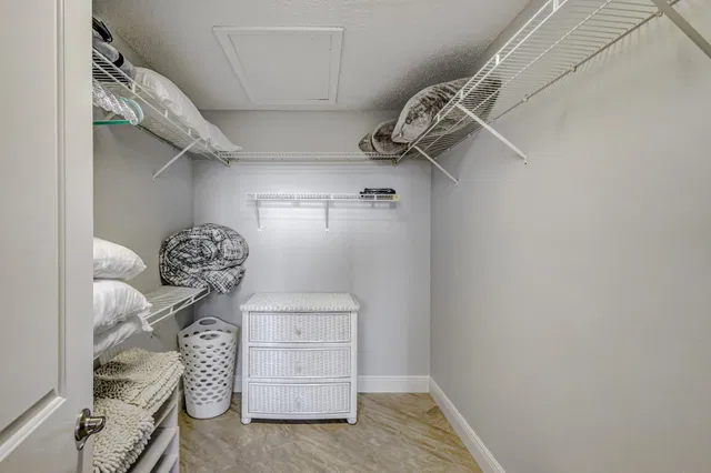  Residence photo 45