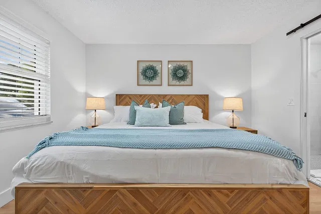 Residence photo 18