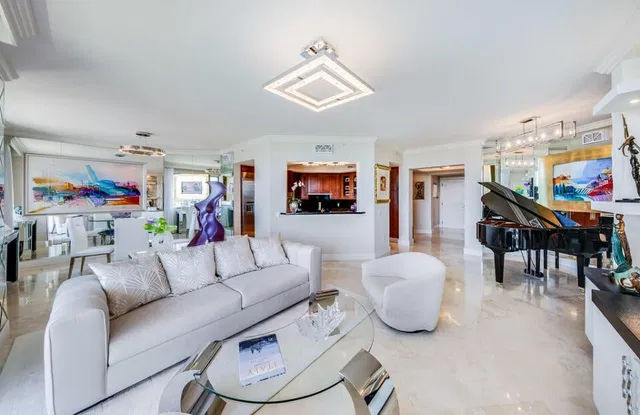 The Landmark Palm Beach Gardens Unit 1002a photo 8