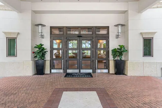 The Landmark Palm Beach Gardens Unit 1002a photo 29