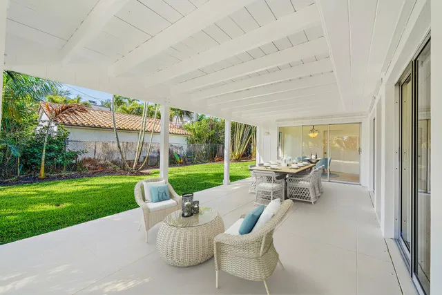 SoSo West Palm Beach Residence photo 14