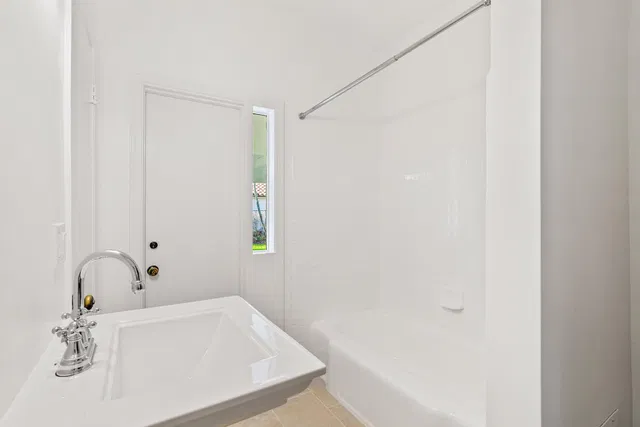 SoSo West Palm Beach Residence photo 17