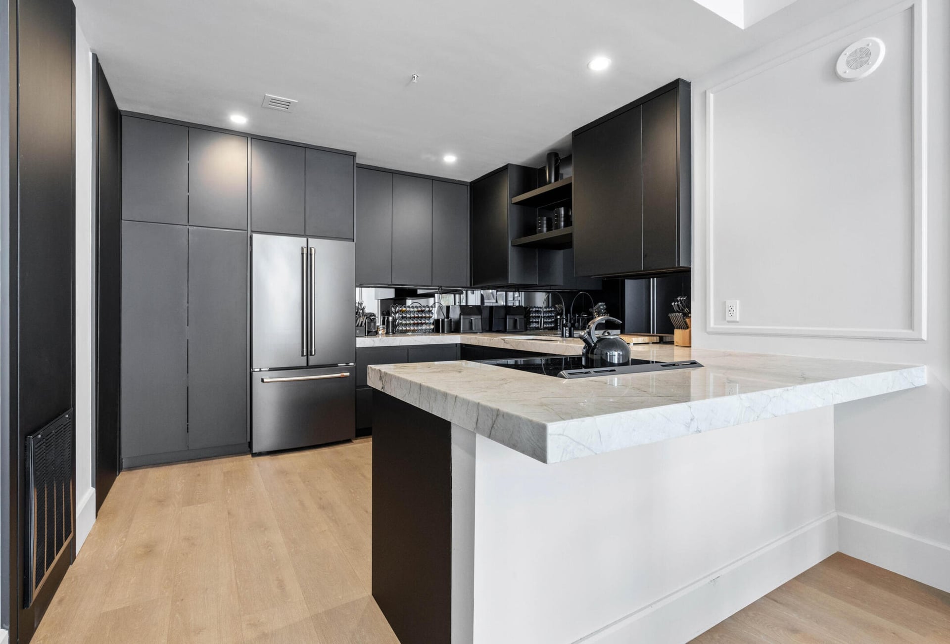 Villa Lofts Unit 804 photo 6