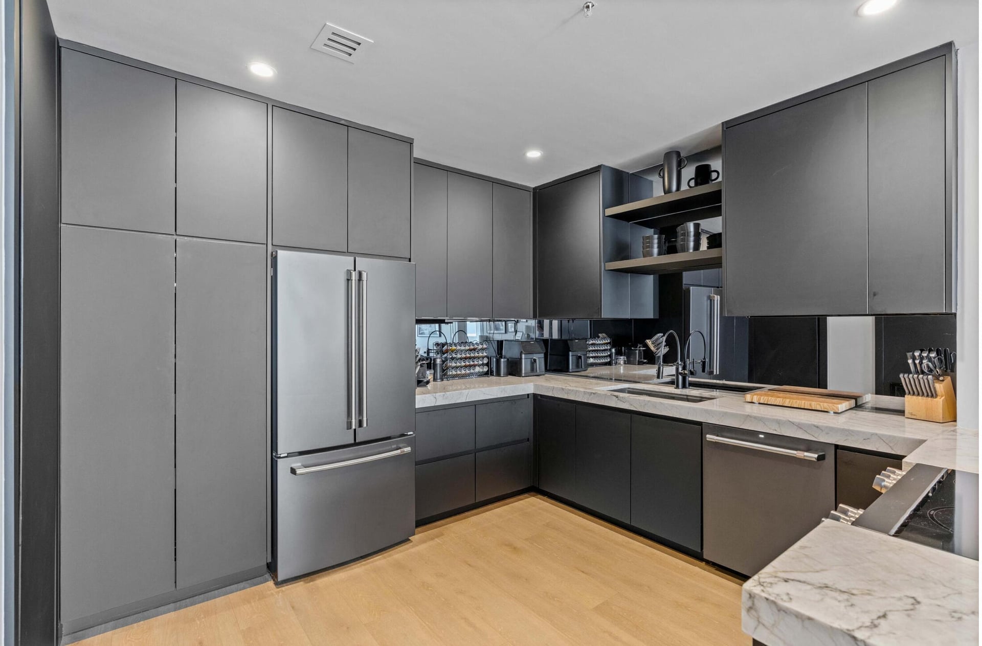 Villa Lofts Unit 804 photo 8