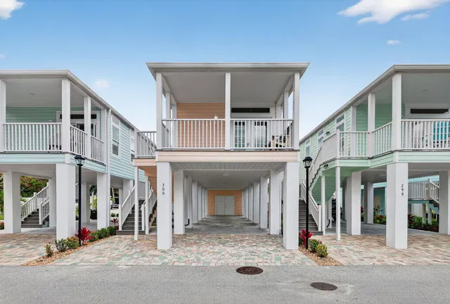 Residence photo 3