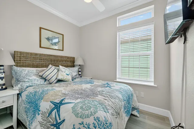 Residence photo 11