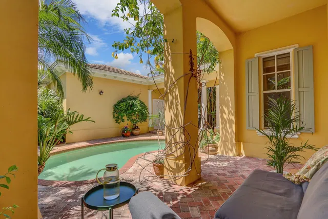Botanica Residence photo 38
