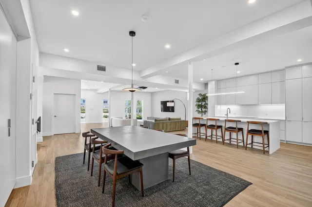Residence photo 19