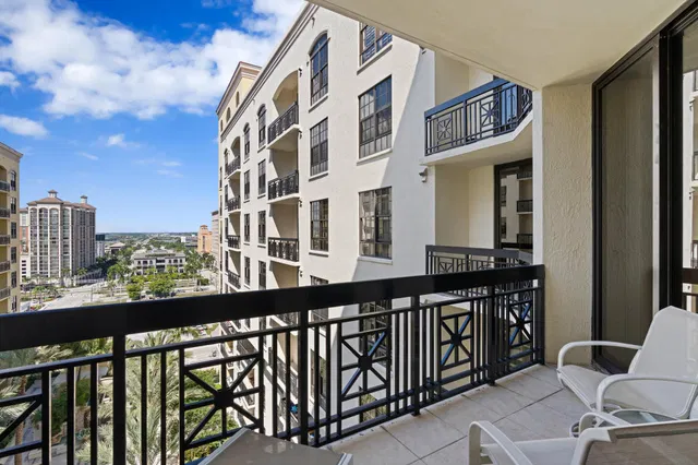 One City Plaza Unit 1417 photo 19