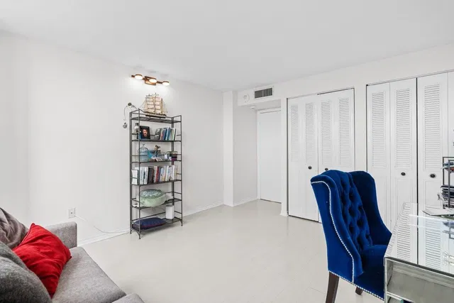 Palm Beach House Unit 2004 photo 12