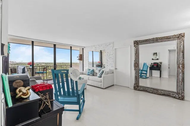 Palm Beach House Unit 2004 photo 14