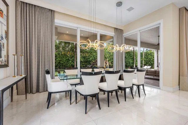 Royal Palm Yacht and Country Club Residence photo 17