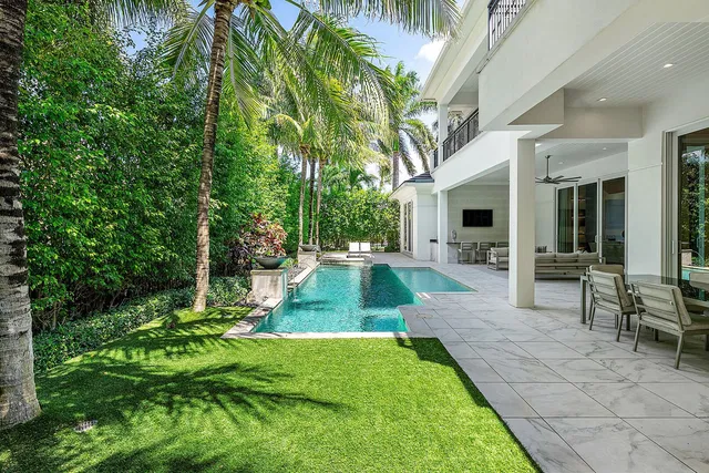 Royal Palm Yacht and Country Club Residence photo 23