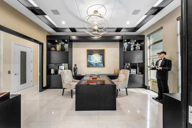 Royal Palm Yacht and Country Club Residence photo 30
