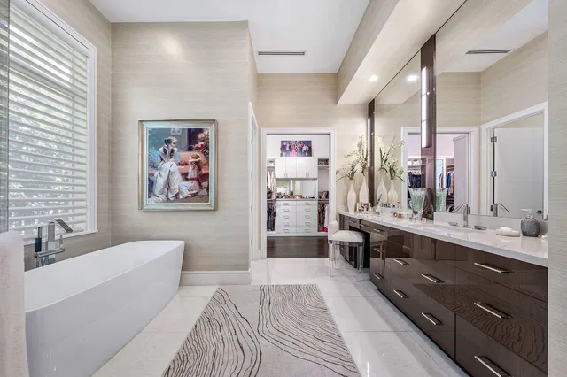 Royal Palm Yacht and Country Club Residence photo 38