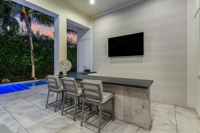 Royal Palm Yacht and Country Club Residence photo 71