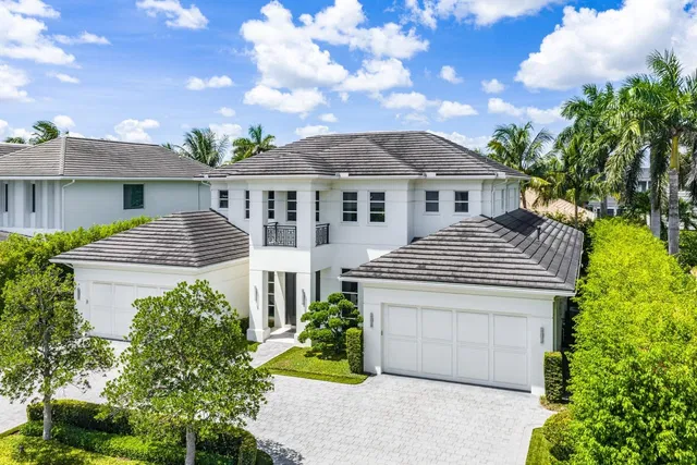 Royal Palm Yacht and Country Club Residence photo 73