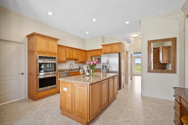 Residence photo 43