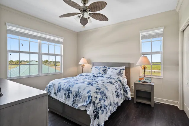 Residence photo 52