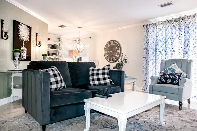  Residence photo 9