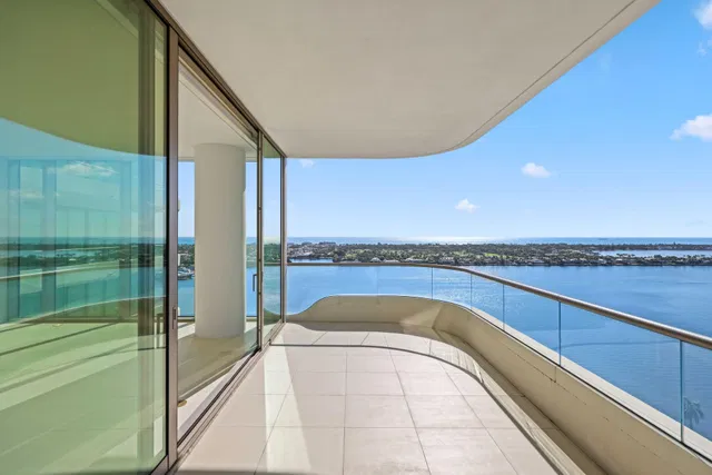 La Clara Palm Beach Unit 1803 photo 9