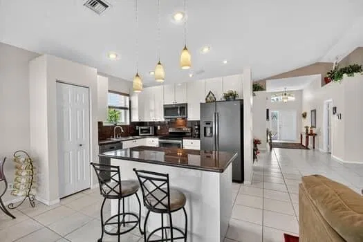  Residence photo 19