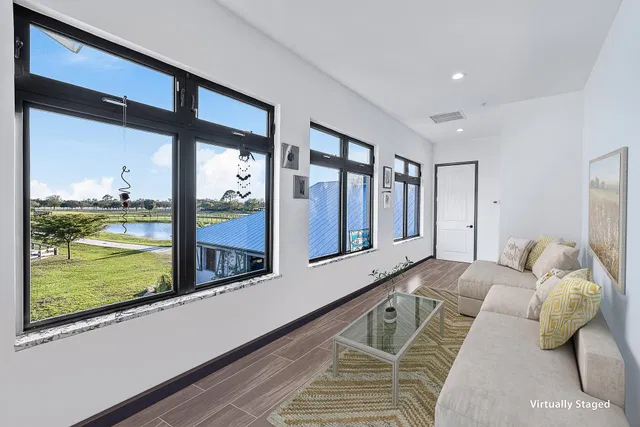  Residence photo 15