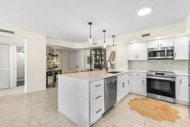 Flagler Pointe Unit 729 photo 5