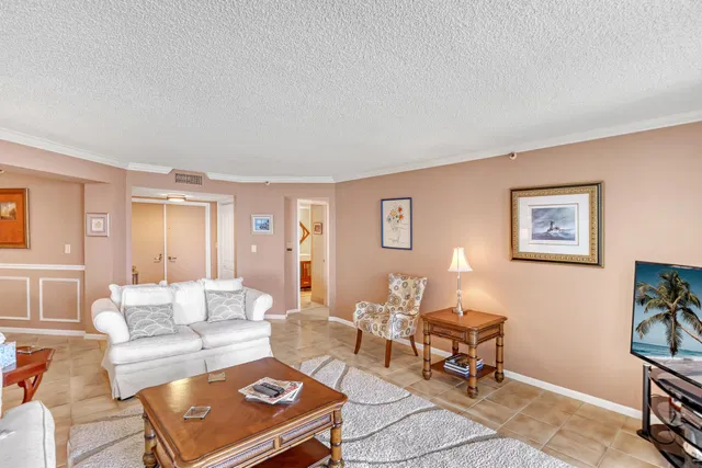 Corniche Singer Island Unit 904 photo 3