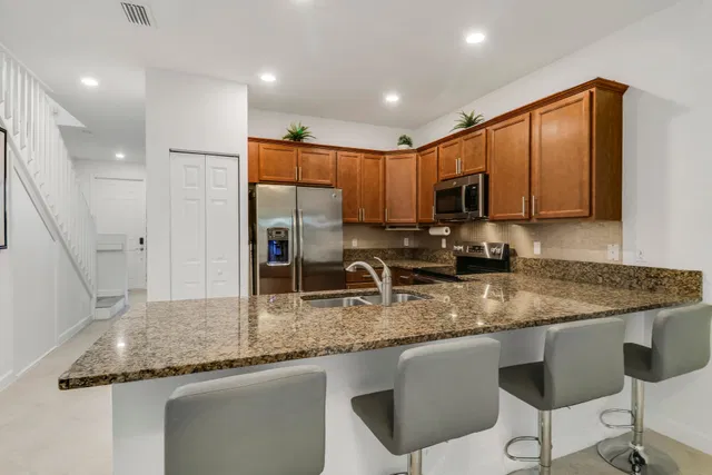  Residence photo 18