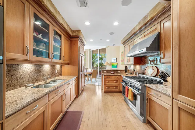 Bellaria Condos Palm Beach Unit 201 photo 7