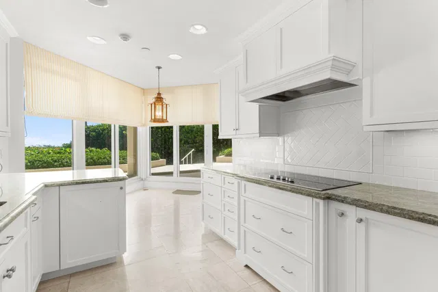 Sailfish Point Unit 14 photo 5