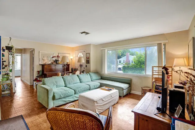 NOMAR West Palm Beach Residence photo 4