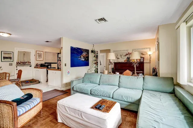 NOMAR West Palm Beach Residence photo 6