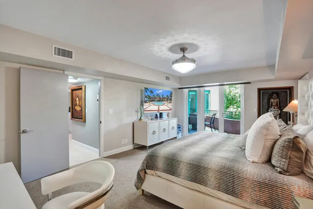 Mizner Court Unit 406 photo 12